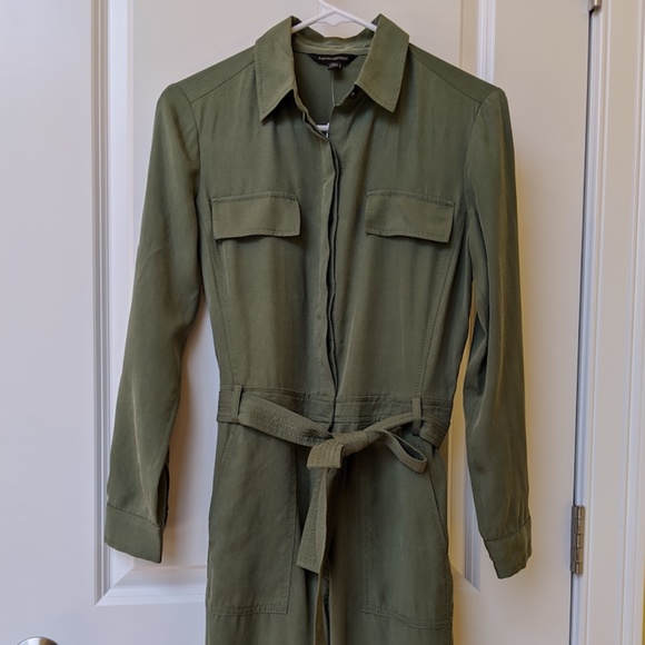 NWT size 0 BR TENCEL flight jumpsuit - Picture 3 of 5